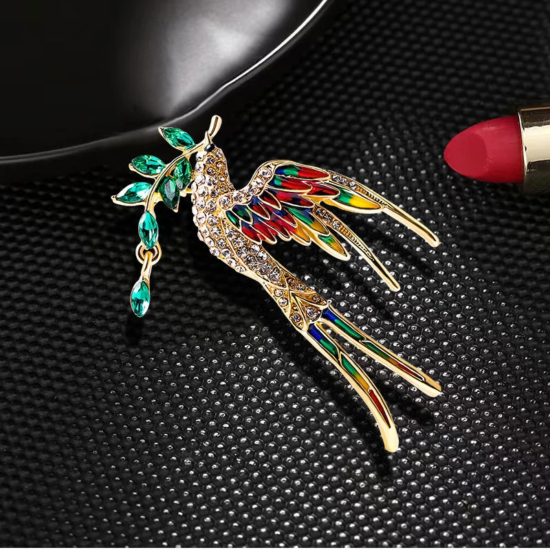 Fashion Cute Flower Wreath Small Bird Brooches For Women Animal Brooch Pins Costume Coat Corsage Suit Scarf Dress Jewelry Gift image 3