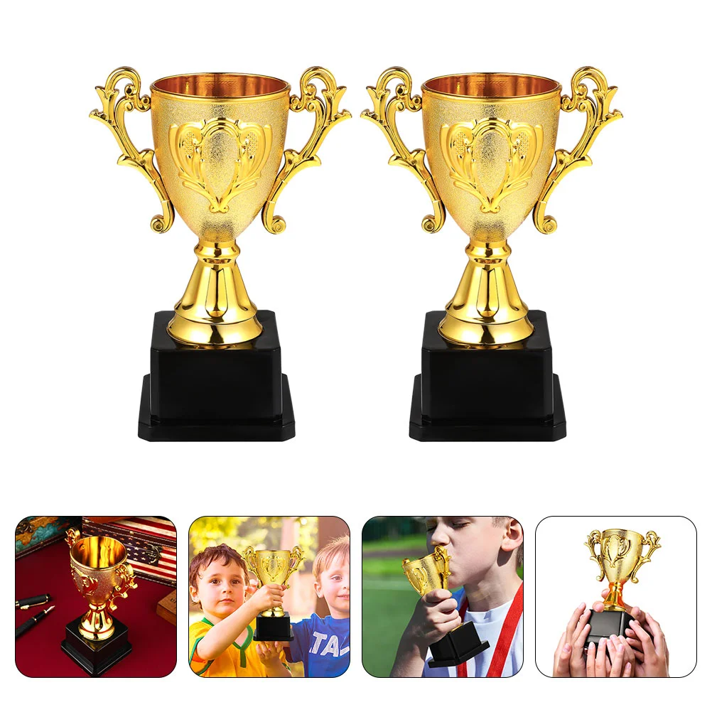 

2 Pcs Trophy Portable Delicate Small Children Plastic Props Game Reward Kid Toy