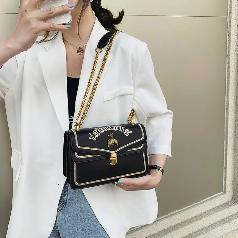 

Seasonal Popular Women's 25 New Chain Small Square Bag - Stylish Large Capacity, Single Shoulder & Crossbody Commuter Versatile