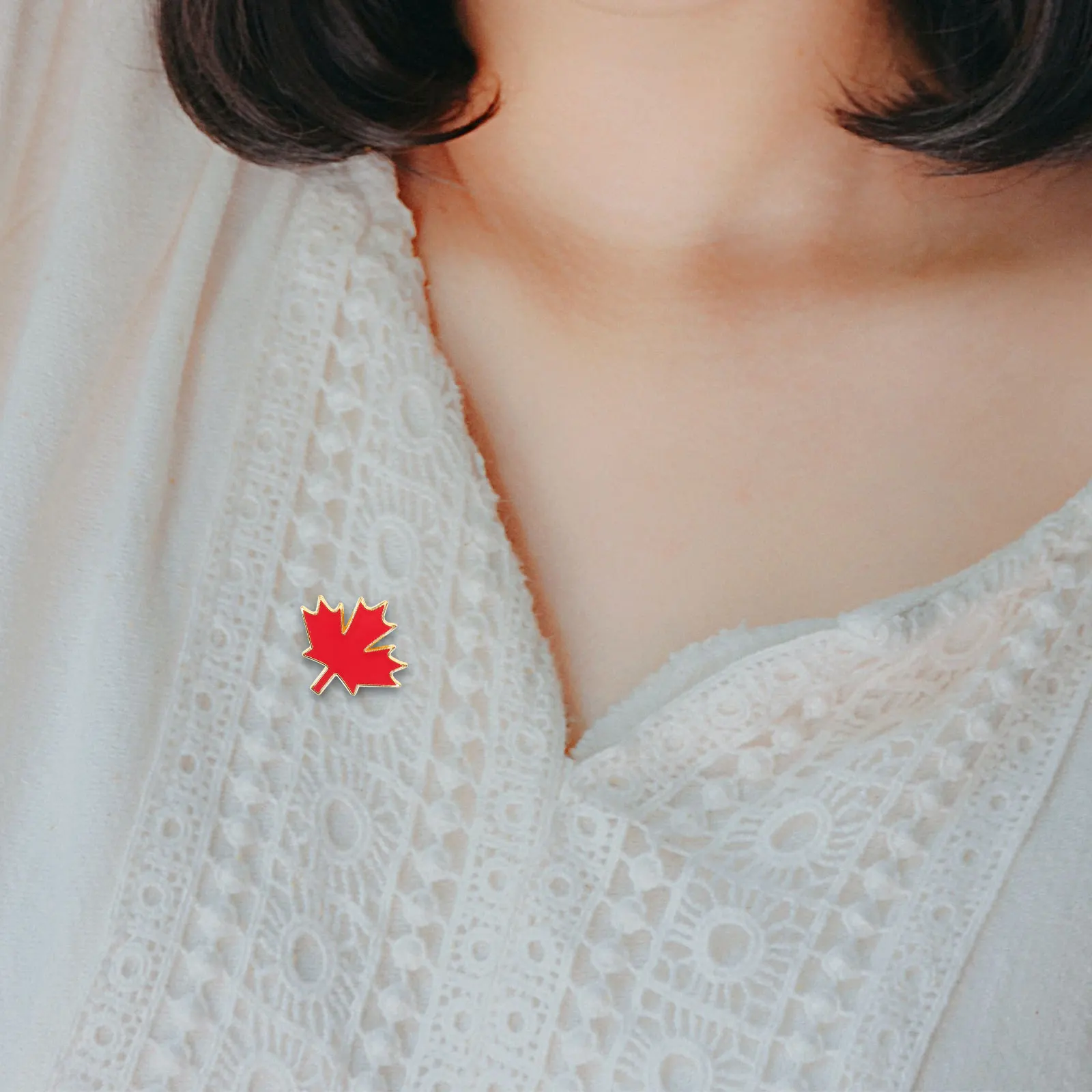 

Metal Enamel Maple Leaf Brooch For Women Clothes Lapel Scarf Decoration Pin 10Pcs Fashion Jewelry Accessories