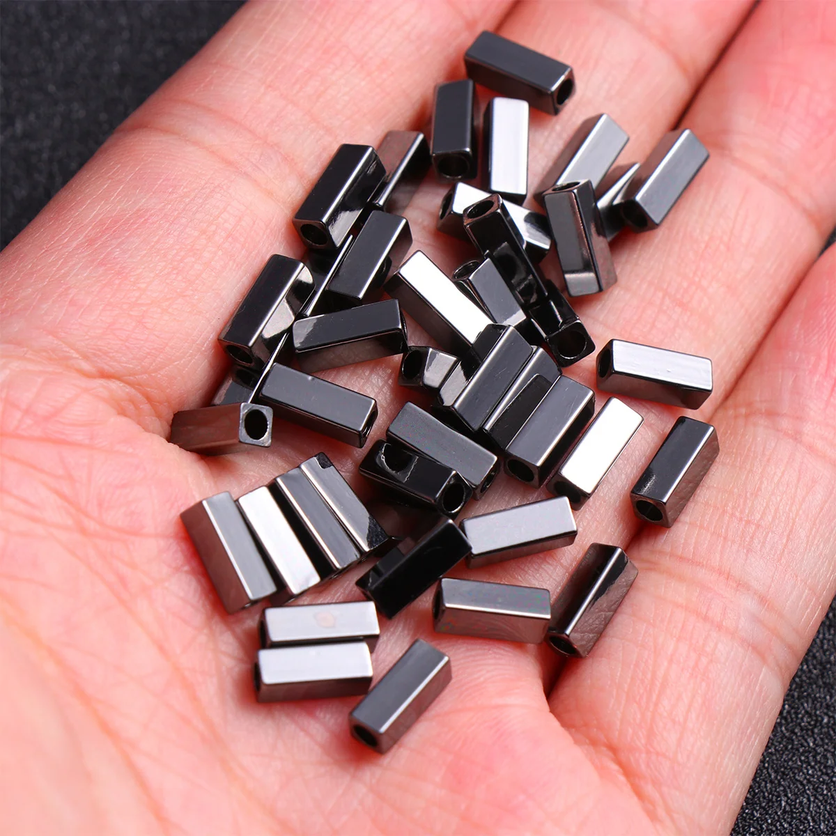 

50Pcs Rectangular Hollow Copper Tubes Durable Jewelry Making DIY Necklace Bracelet Tube Spacers for Craft Accessories