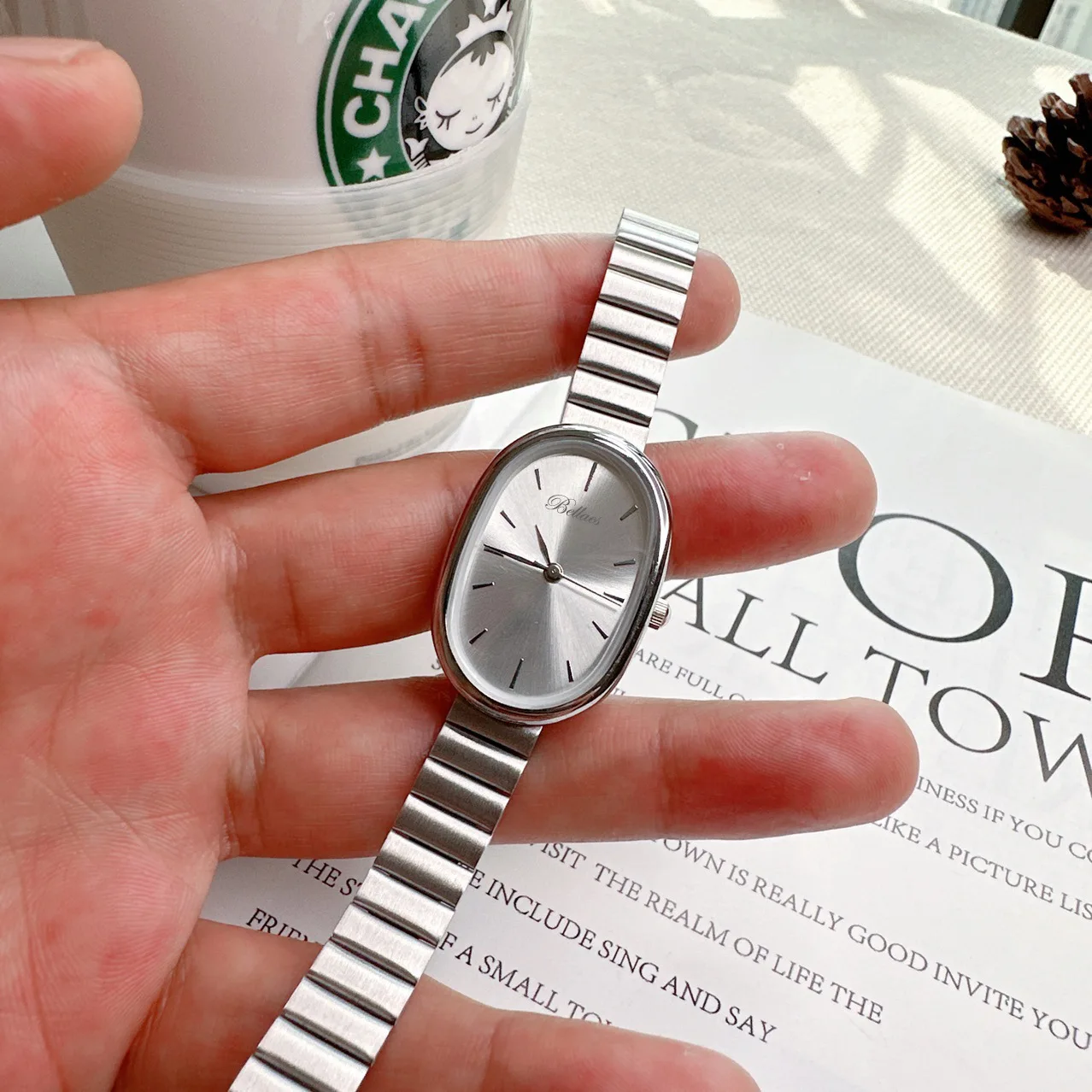 ใหม่นาฬิกาผู้หญิง Simple CHAIN รูปไข่ dial ขนาดกะทัดรัดเกาหลีรุ่นเสื้อผ้าอเนกประสงค์หญิงแฟชั่นนาฬิกาข้อมือควอตซ์