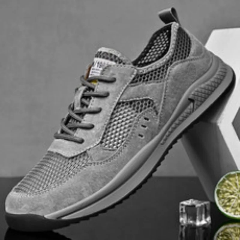 

Sneakers High quality fashion style design Leisure Sports Walking And tourism Breathable men's shoes Casual versatile shoes