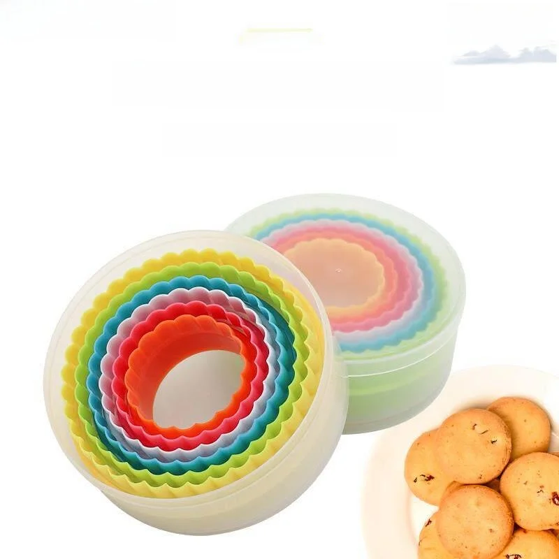 

6-Piece Set Plastic Baking Cookie Cutter Doughnut Mold Dumpling Skin Cutter round Edged Cake Mould Kitchen Cooking Tools