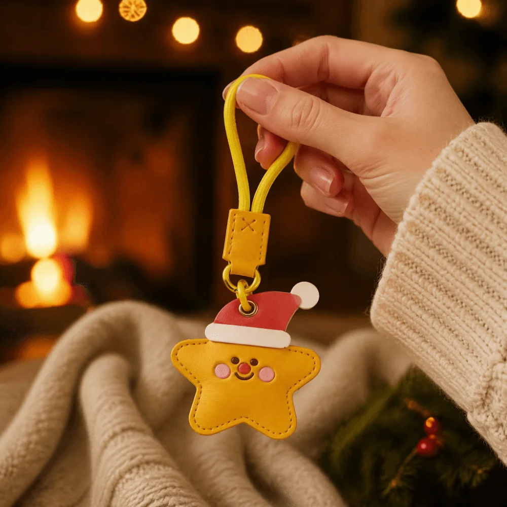 Leather Material Leather Key Ring Compact Portable Cartoon-Shaped Key Ring Soft Leather Well-Crafted Holiday Present Daily Carry