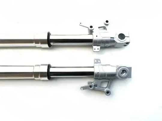Left and Right Front Shock Absorbers, Front Fork Front Shock Absorbers, Suitable for BJ250-15/15A TRK251