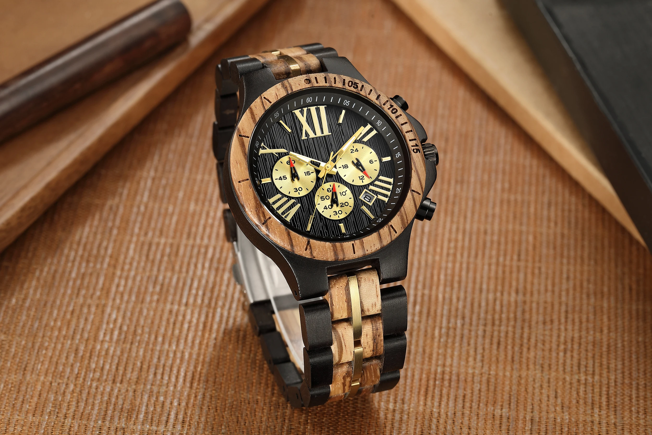 2023 Men Luxury Fashion Wood Watches Men Business Simple Wood Quartz Watch Relogio Masculino Luxury Watch Pure handmade