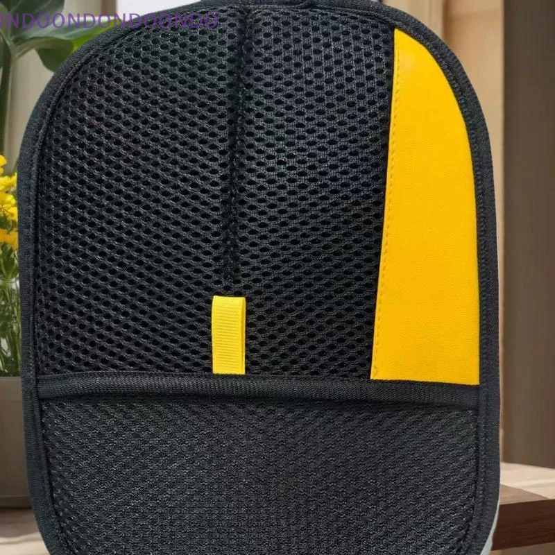 

Pet Fur Management Glove: Double-Sided for Easy Removal and Cleaning