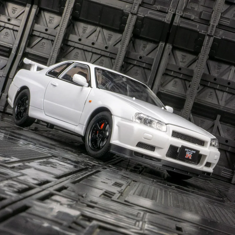 1:24 Nissan GT-R R34 Skyline modelo de carro em liga metálica, portas e capô do motor, porta-malas pode ser aberto, brinquedos para meninos