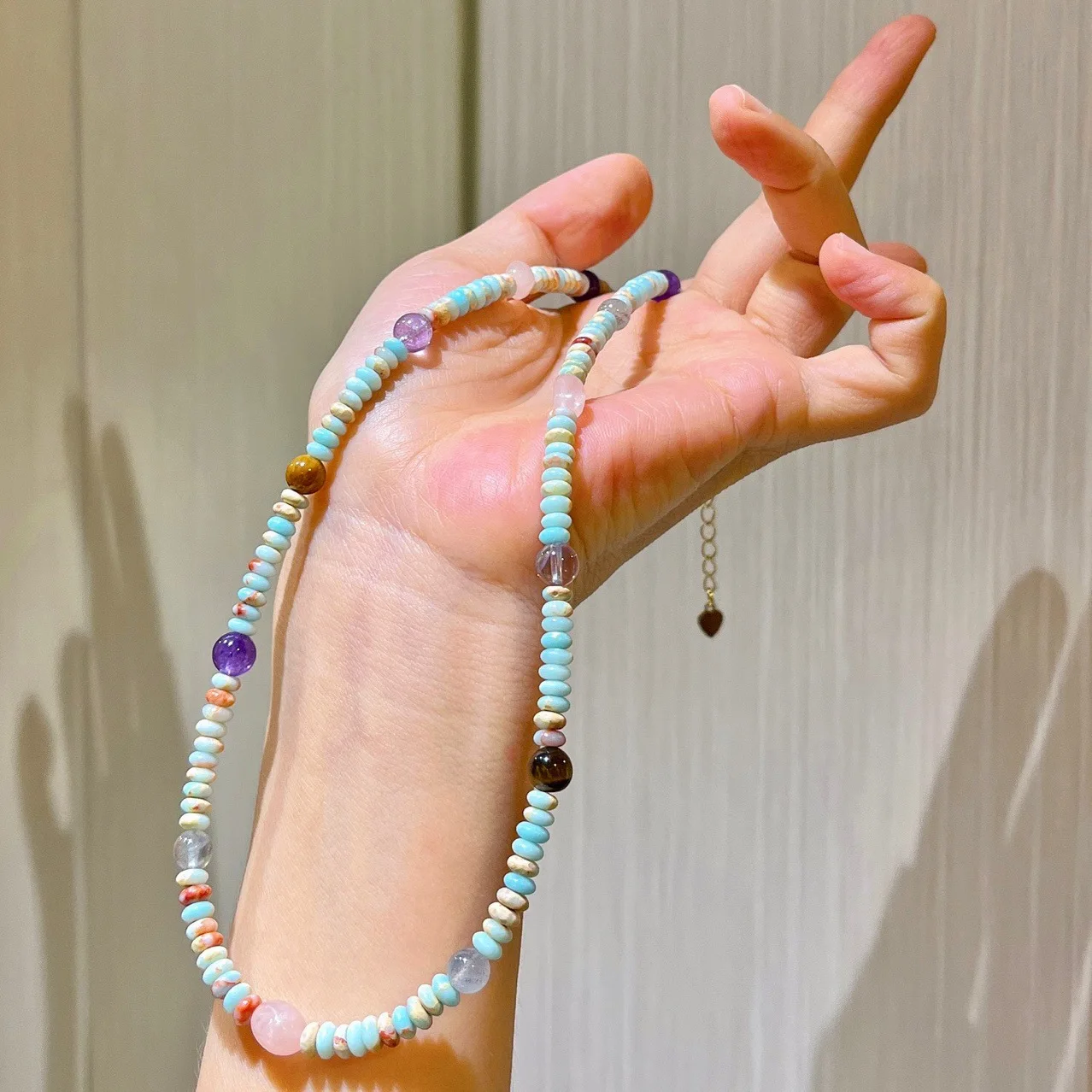 New Chinese retro color multi-gemstone amethyst tiger's eye powder crystal artificial calcite collarbone chain niche