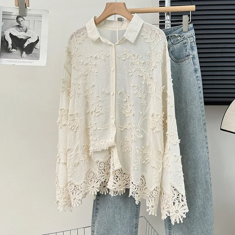 Embroidery Stereo Jacquard Gentle Blouses Single-breasted Lace Patchwork Age Reducing Blusas 2025 Spring Autumn New Chic Shirts