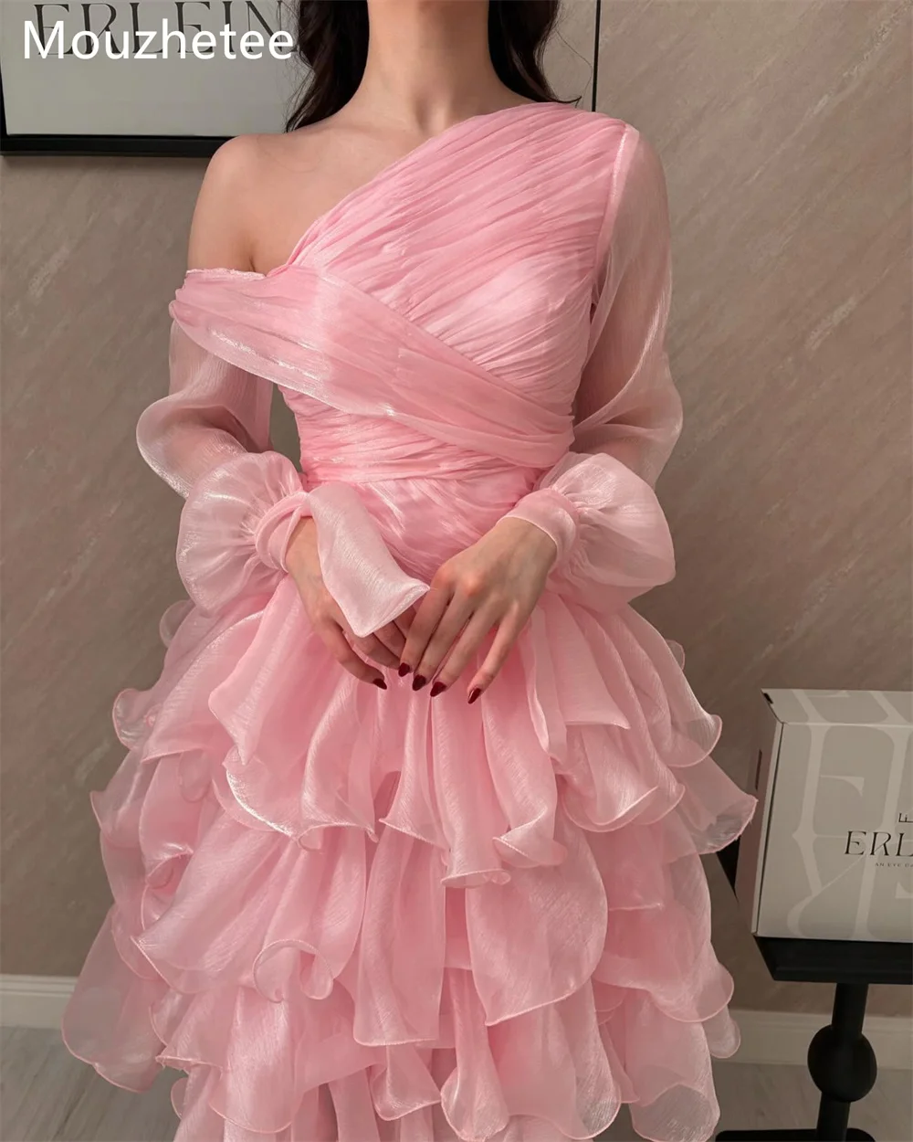 

Mouzhetee Elegant Pink A-Line Shiny Dresses Formal Party Gowns for Women Long Sleeve Pleat Simple Prom Gown Customize 2025