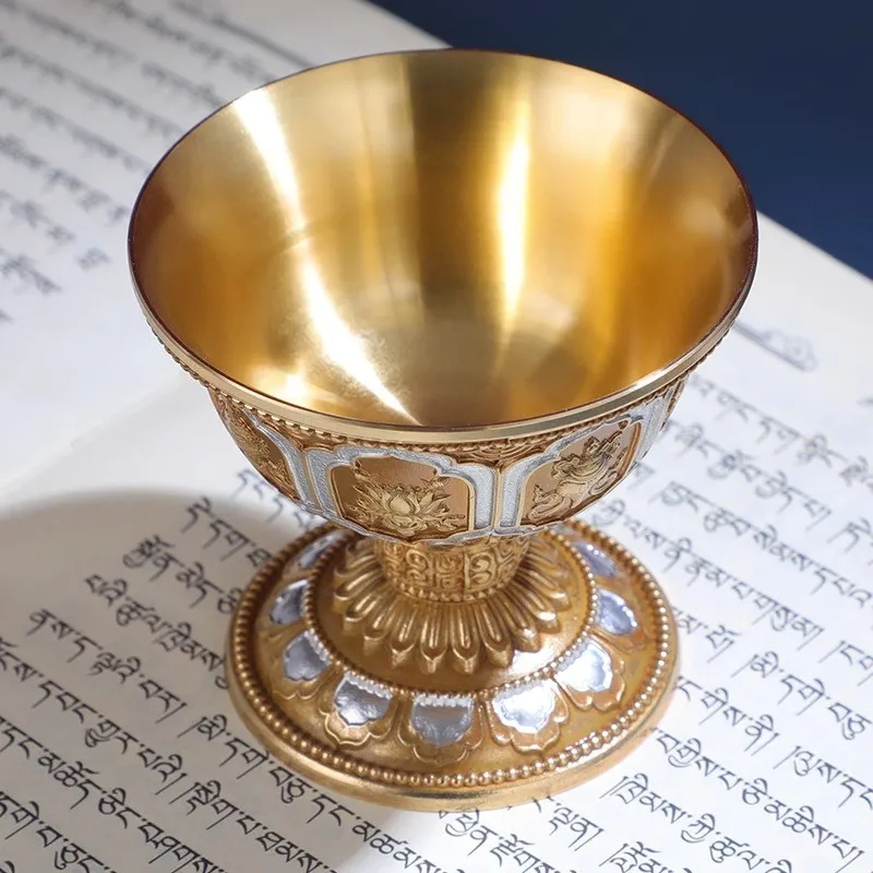 Buddhist altar, home use, , Guanyin Bodhisattva, God of Wealth, brass cup, high-footed water offering