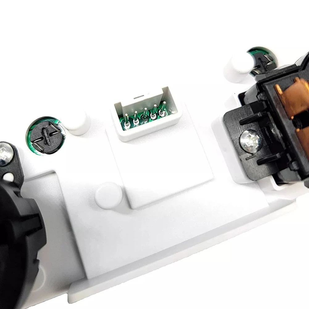 

Блок управления климат-контролем (отопителем/кондиционером) для Jeep Wrangler 2005-2006, номера 55056558AA, 55056558AB