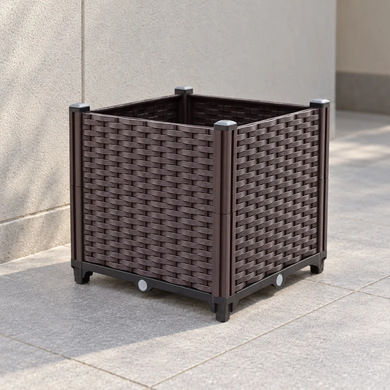 Giant Deep Planter Box 37x37x34cm Large Thickened Plastic Vegetable Growing Trough for Outdoor Balcony Courtyard Rooftop
