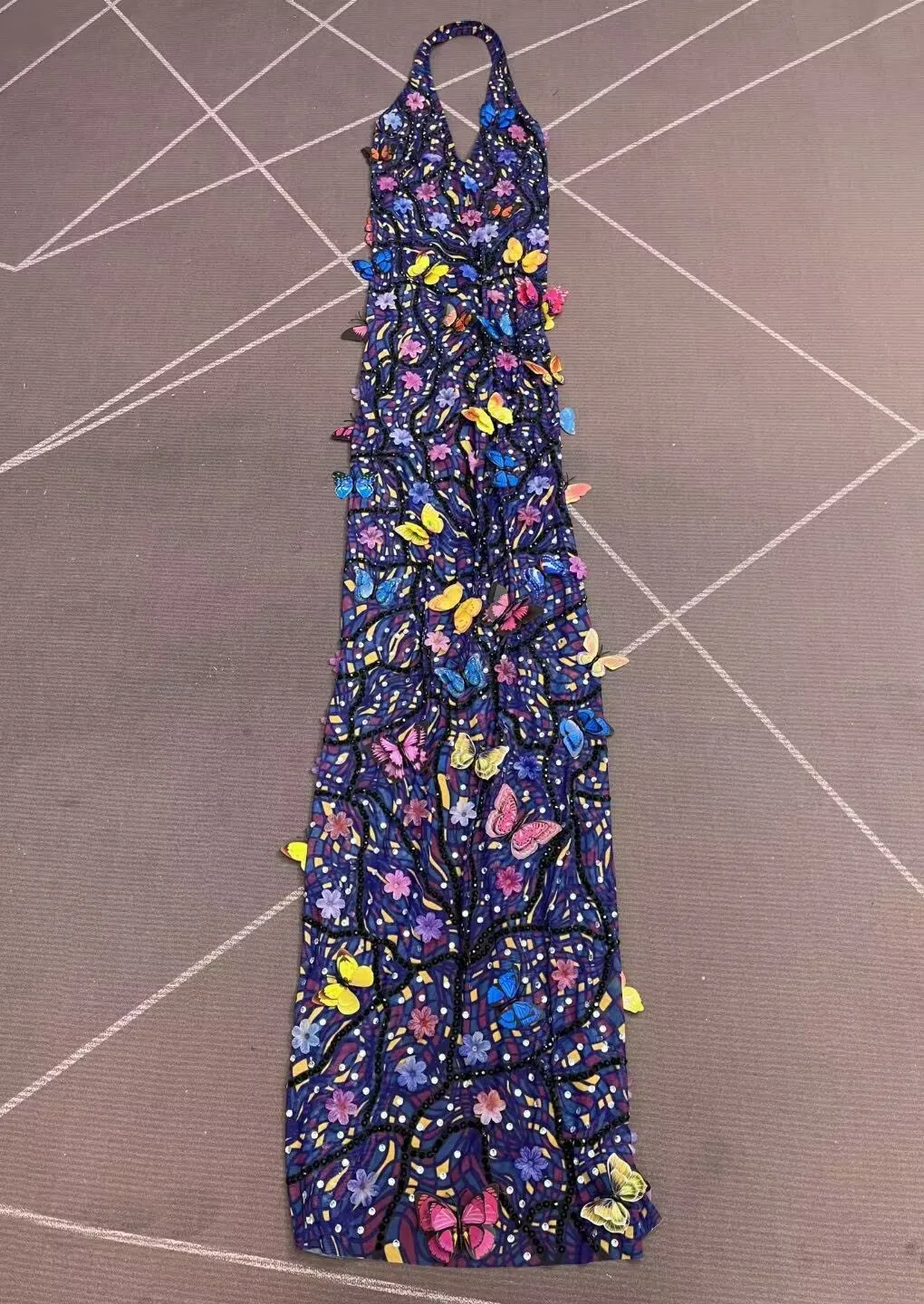 High-end Handmade Flowers Butterflies Rhinestones Sexy V-neck Backless Dress Women Evening Red carpet Elegant Gowns Stage Wear view 3