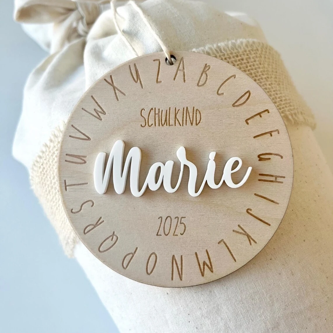 Etiqueta de regalo cono de caramelo/etiqueta de nombre desplazamiento escolar 2025/etiqueta de cono de caramelo de madera con nombre, colgante cono de azúcar con apellido