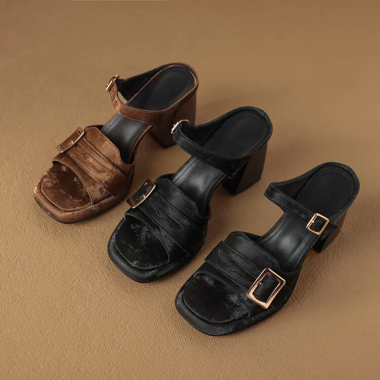 

Французские женские тапочки на высоком каблуке в стиле ретро, лето 2024, новые модные элегантные темпераментные удобные повседневные тапочки на толстом каблуке.