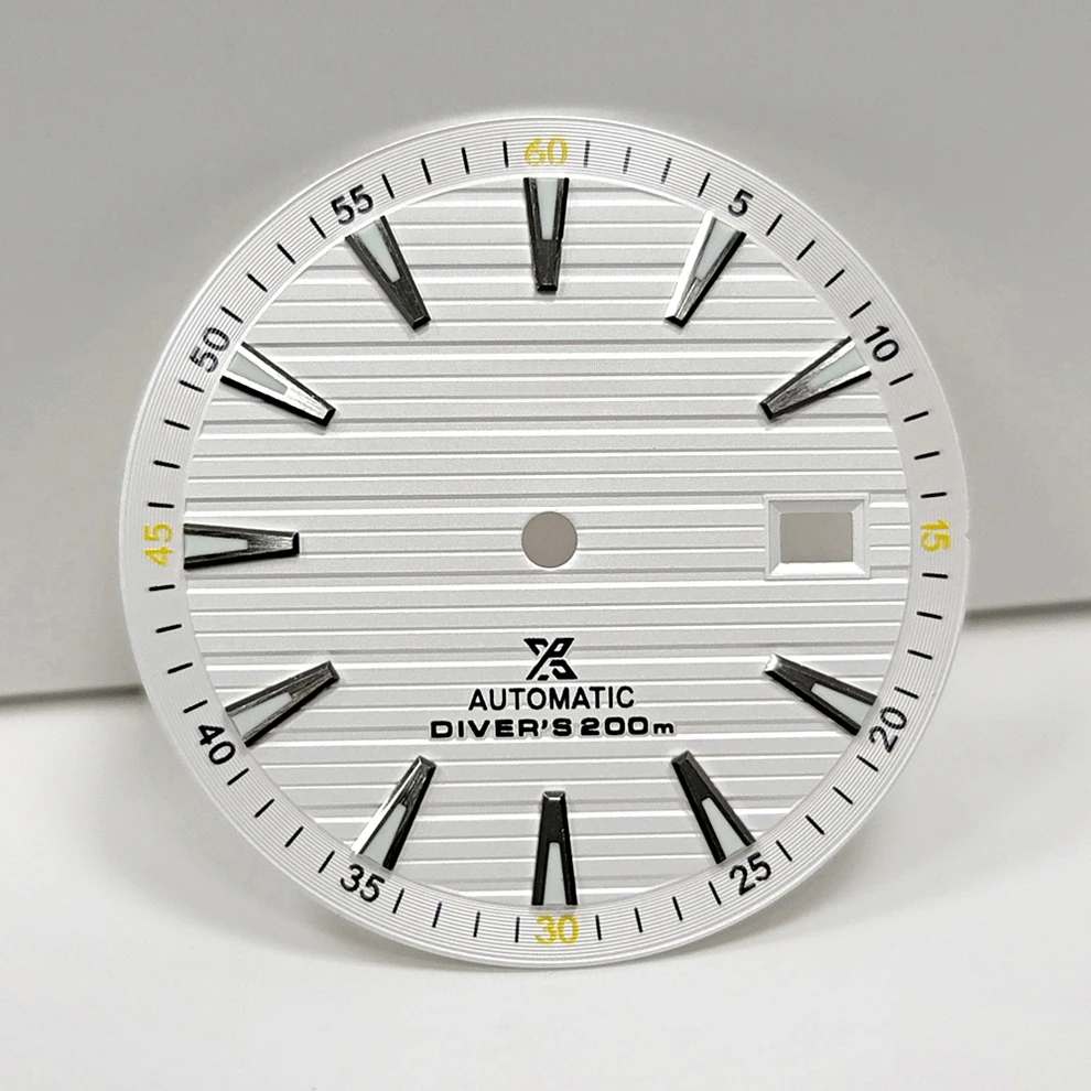 Accessorio per orologio modificato Quadrante letterale da 33,5 mm Bilancia per unghie con striscia verde che si illumina al buio adatta per movimento NH35/364R/7S