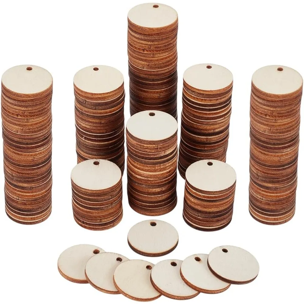 

500 шт. 1-дюймовые деревянные бирки. Незавершенные пустые деревянные круги с отверстием. Маленькие деревянные диски. Круглый диск. Деревянные кусочки для серег и ожерелья.