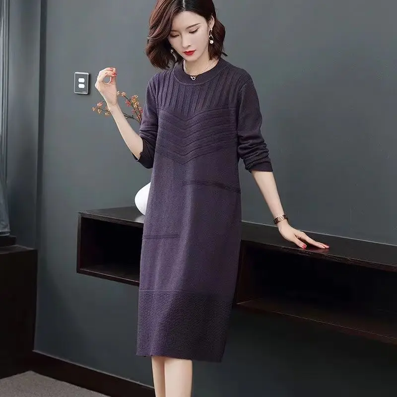 Vestido suéter de malha feminino na altura do joelho 2026 primavera outono novo elegante vestido de camada de base de comprimento médio