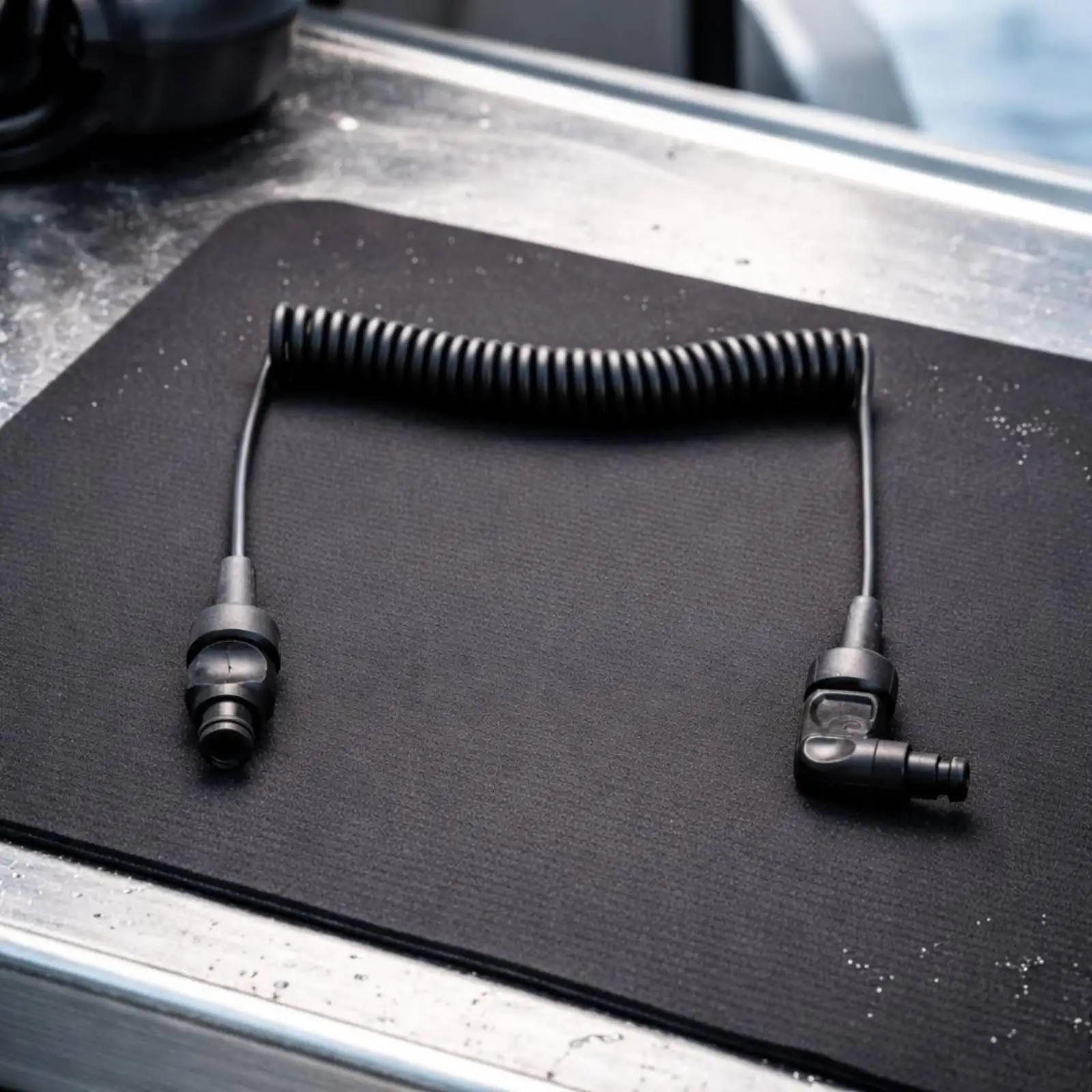 1.5 M Underwater Flash Cord Coiled Design Fiber Flash Trigger