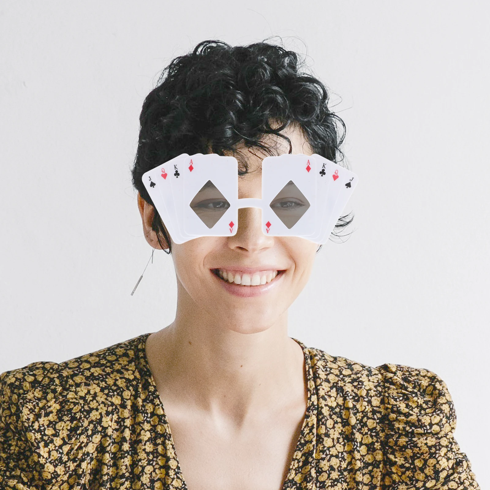 

2pcs Funny Glasses Accessories Photo Props Novelty Costume Eyewear Playing Card Poker Party Supplies Sunglasses Masquerade Adult