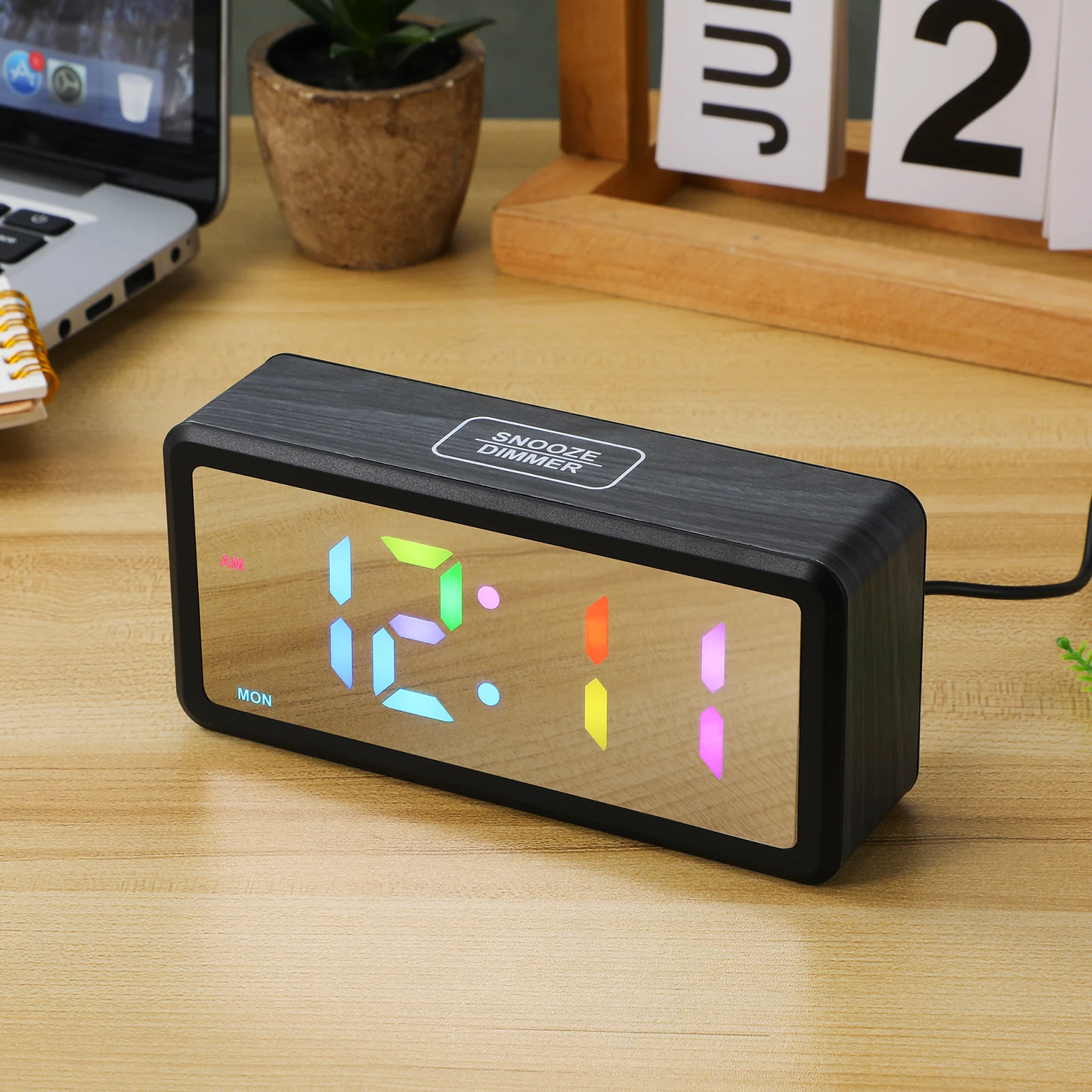 

1 set 1 Set Smart Dimming Alarm Clock: Wooden Digital Led Rgb Display With Dst Weekday Function, Large Screen Tabletop Clock For