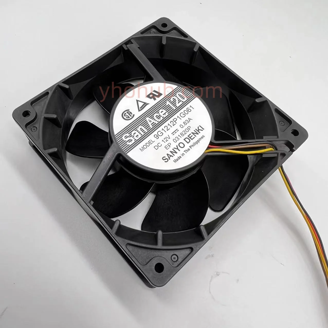 

SANYO DENKI 9G1212P1G061 DC 12V 0.83A 120x120x38mm 4-Wire Server Cooling Fan