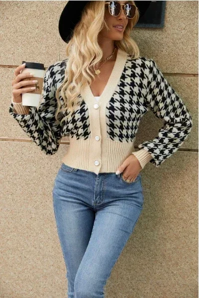 

Корейская шикарная женская одежда, свитер, уличная одежда, новый ребристый вязаный кардиган, футболка с длинным рукавом, женский облегающий укороченный топ с круглым вырезом на пуговицах