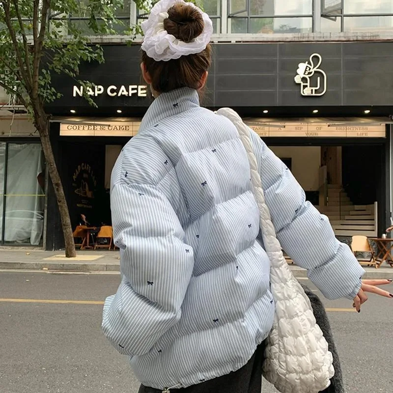 YYAHAHAS Koreańska Moda Niebieska Kokarda Paski Stójka Płaszcz Zimowy 2025 Kurtka Bawełniana Nowe Parki Odzież Damska