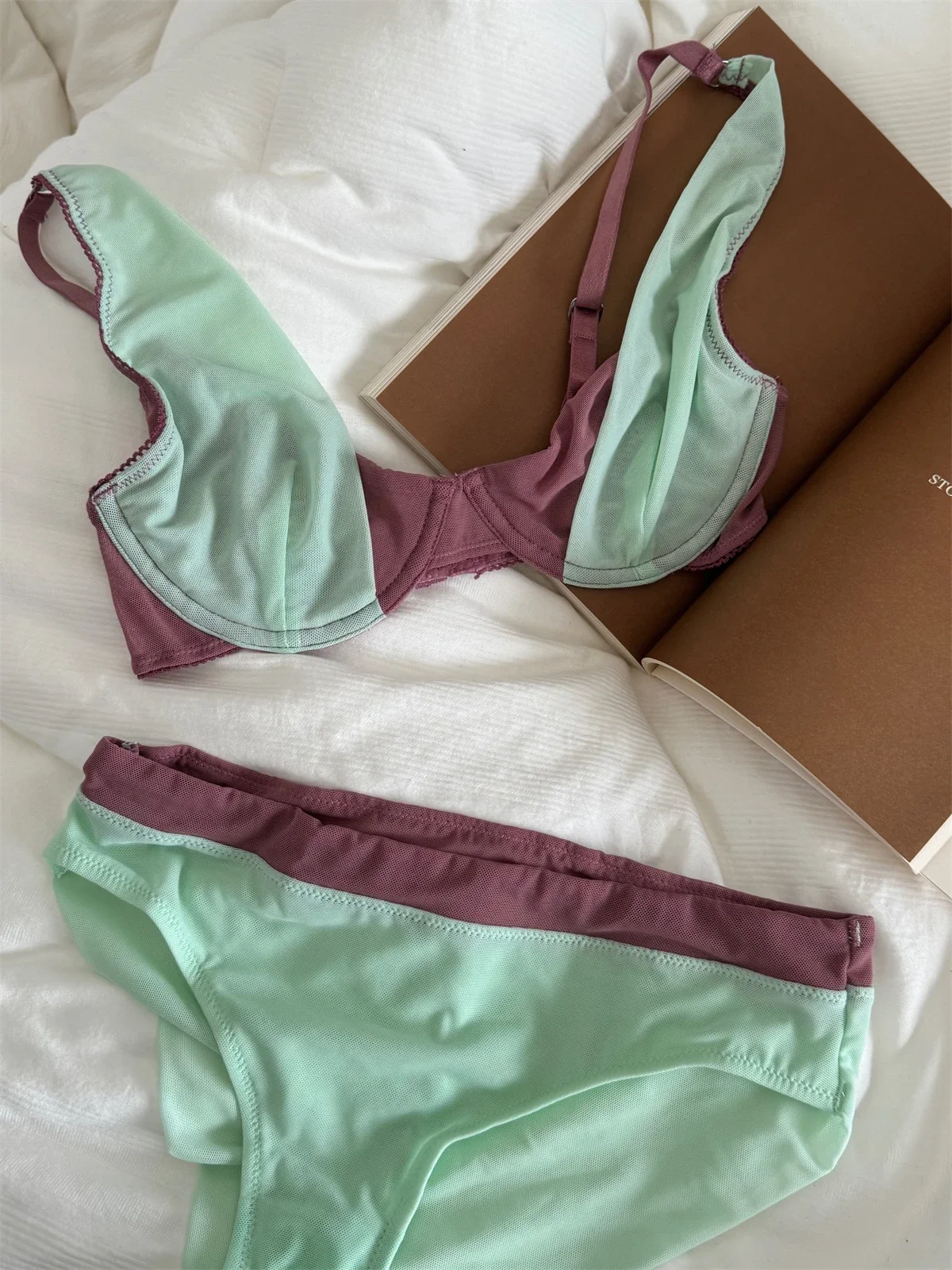 

Бюстгальтер из французской сетки, удобное нижнее белье с трусами, костюм, маленькое свежее нижнее белье, поддержка большой груди, небольшой комплект с бюстгальтером