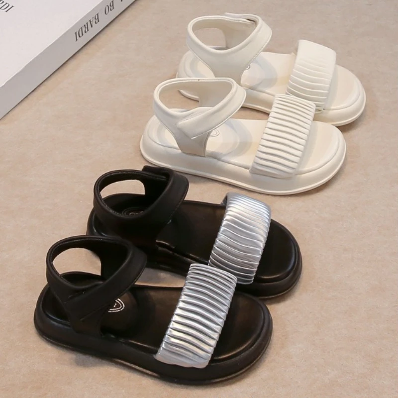 

Новые сандалии, летняя модная универсальная обувь для девочек, нескользящая мягкая удобная повседневная детская обувь, изысканная элегантная милая обувь принцессы