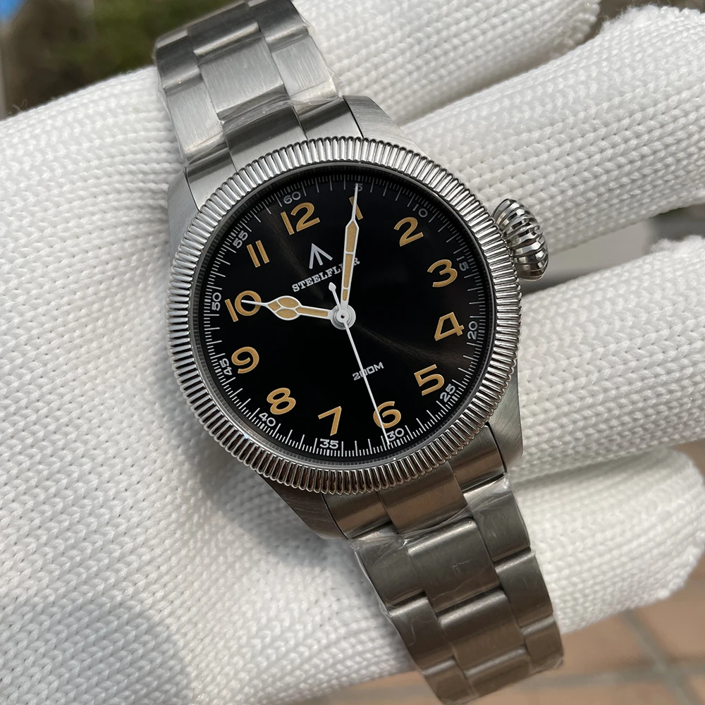 STEELFLIER Offizielle SF741 klassische Quarz-Armbanduhr, Souvenirs, Saphirspiegel, VH31, stumm, 200 m wasserdicht, luxuriöse Leuchtuhr – Detail 9