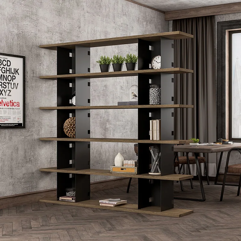 رف كتب من الحديد المطاوع على الطراز الصناعي من الأرض إلى السقف، قسم مكتبي للتخزين من الخشب الصلب