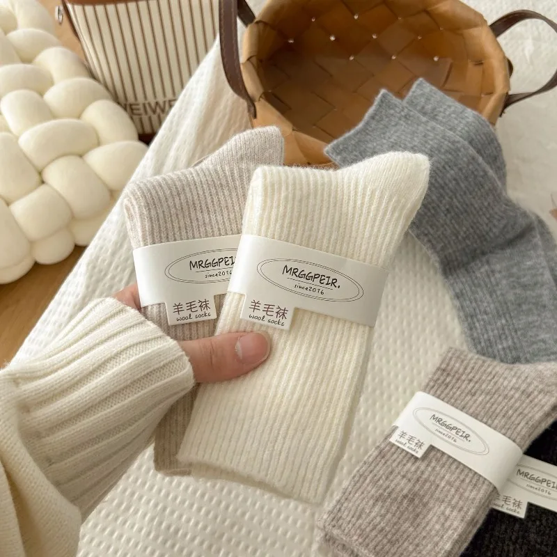 

Japanese Slouchy Ribbed Socks for Women - Thick Wool Blend Crew Socks, Oversized Stackable Casual Wear Socks