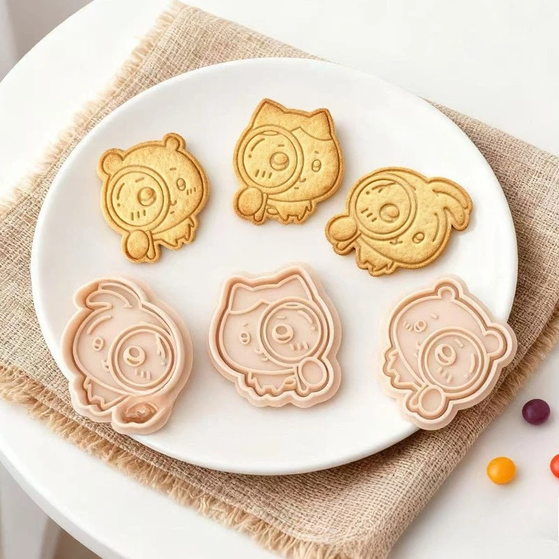 Anime Cartoon Kawaii Chiikawa Cookie Cutter Press Plastic Material Not Resistant To High Temperatures Cold Water Cleaning Shape