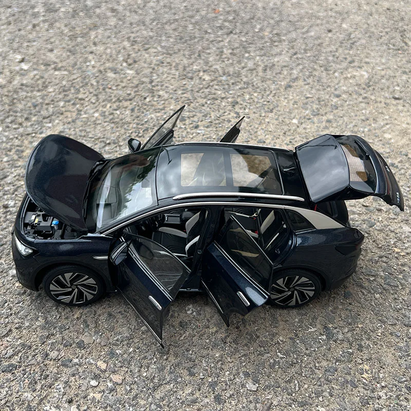 نموذج المقياس الأصلي 1:18، فولكس فاجن VW ID.4 Crozz، ID.4CROZZ، نموذج دييكاست للتجميع والعرض