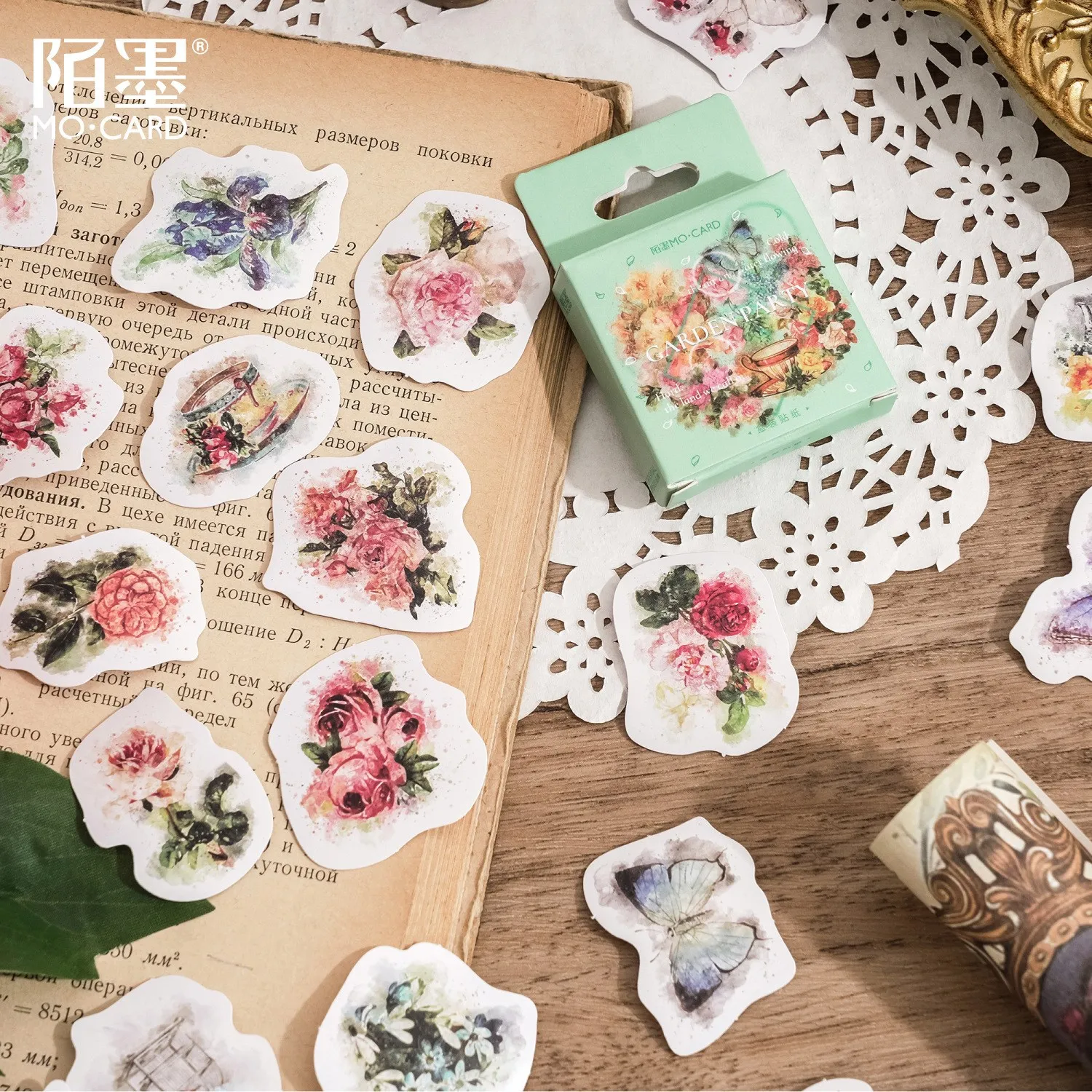 45 Pcs Vintage Retro Flower butterfly Stickers Decal Decorative Adhesive sticker for Scrapbooking Embellishment Supplies 