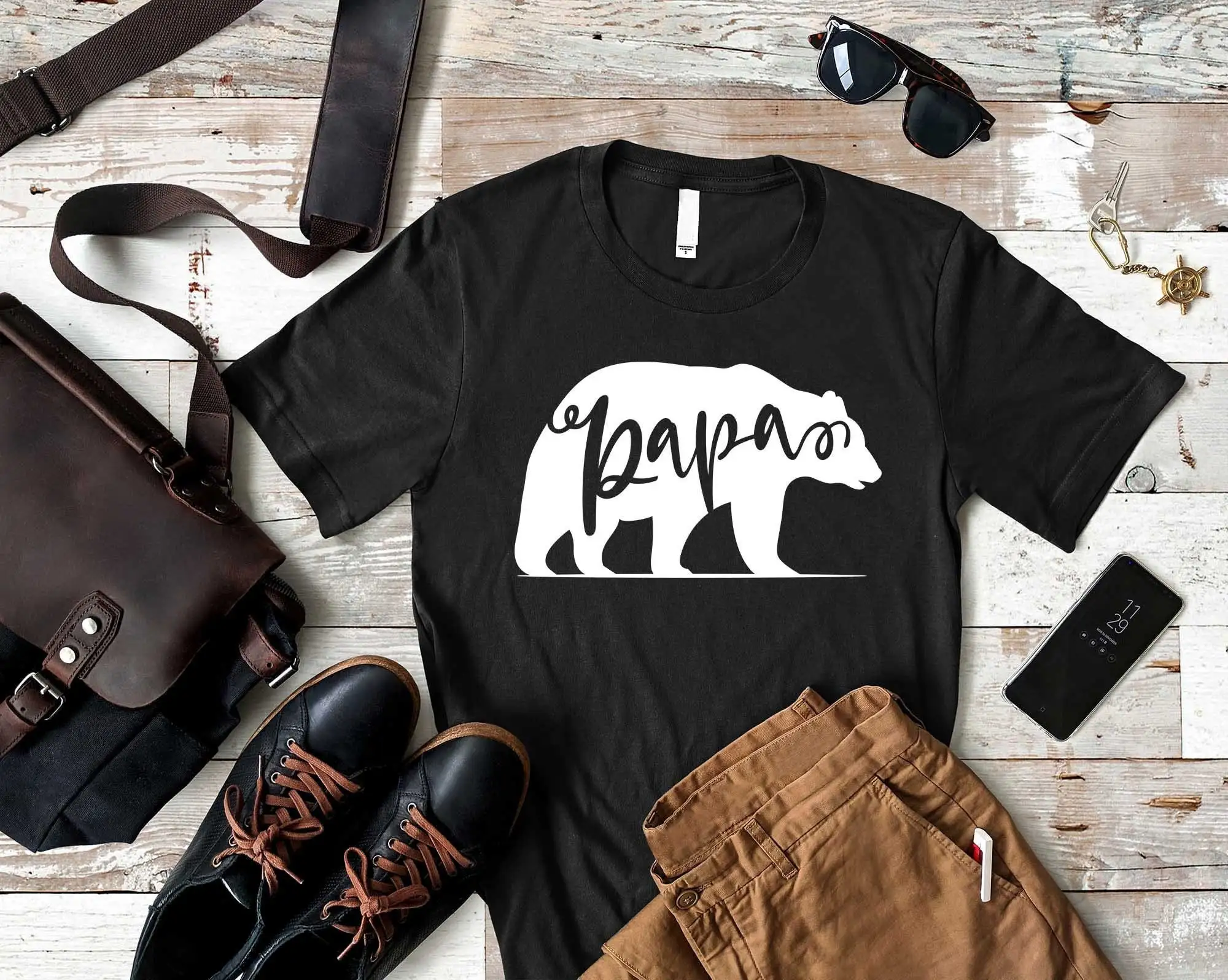 Papa Bear T Shirt Fathers Day New Dad Birthday for First Time Birth Announcement Christmas Grandpa