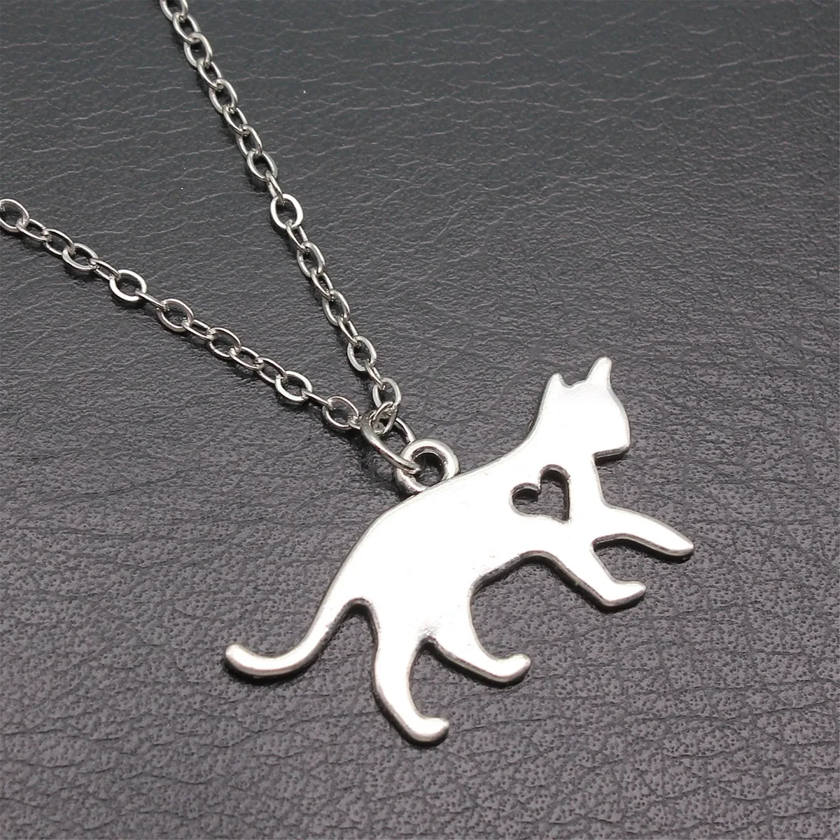 Sejuani Cat Unicorn Accessories Choker Jewelry Tools Cute 43cm Chain Length