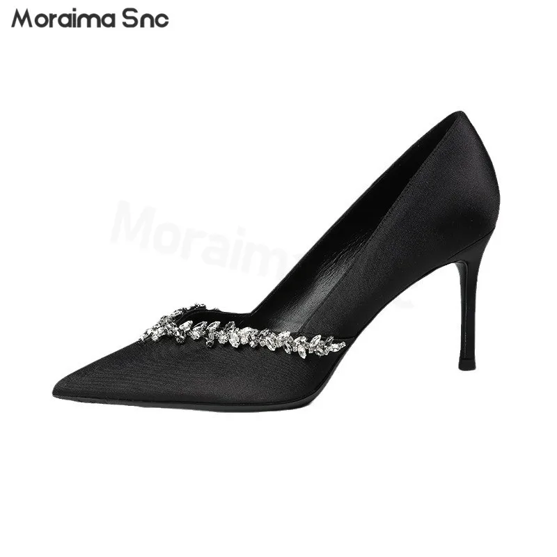 

V-Shaped Diamond Gem High Heels Black Commuter Pointed Stiletto Single Shoes Fashionable Suede High Heels Women's Shoes