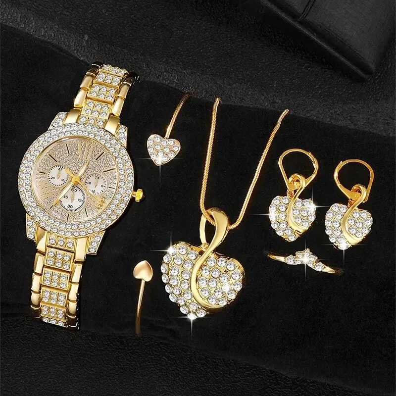 Luxury Fashion Earring Quartz Wristwatch Ladies Gold Ring