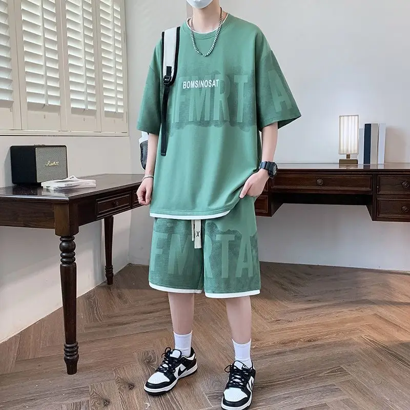 

Summer Trendy Sporty Casual Short Sleeve Two-Piece Set for Teens Loose Fit Comfortable Polyester T-Shirt And Shorts Ensemble