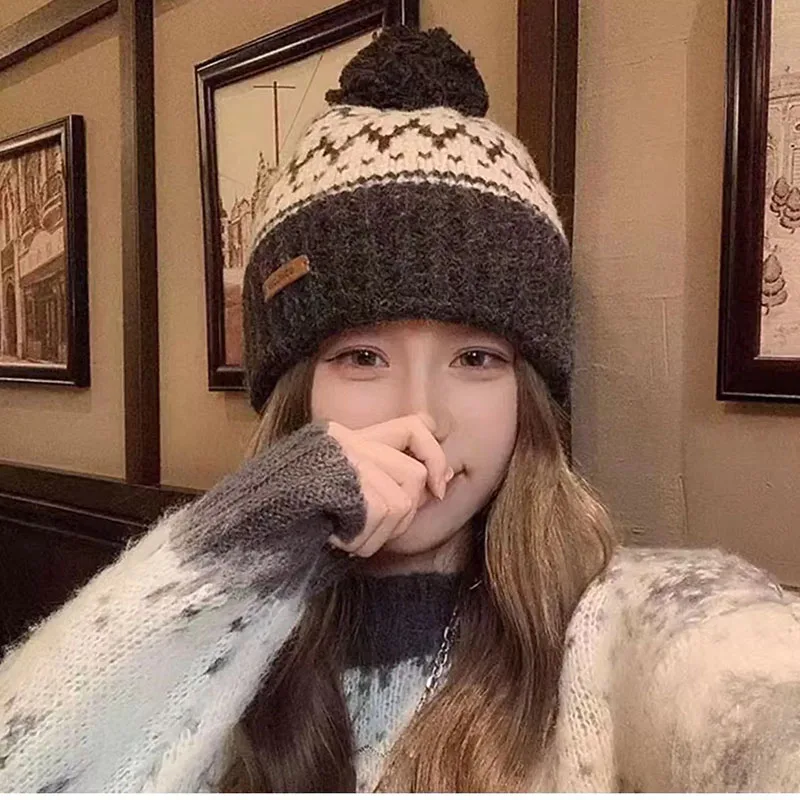 Fashion Winter Hat Mohair Autumn Winter Knitted Beanies Hats For Women Winter Warm Hat Skullies Cap For Girl  with Pompom