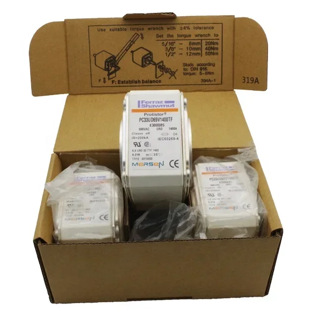 

Электронные компоненты: Предохранитель 900A 690V PC33UD69V900D1A