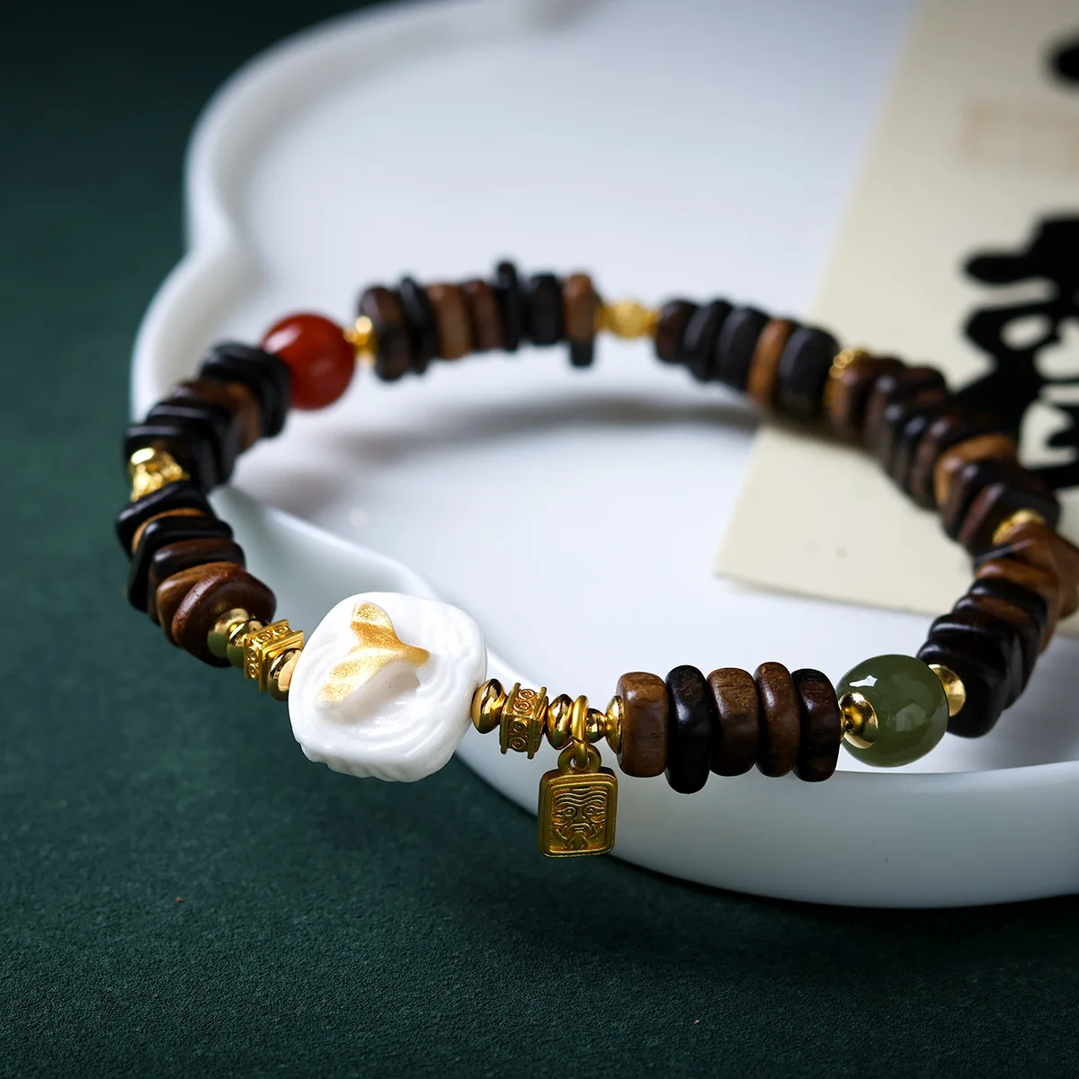 New Chinese Style Dalakan Free-Form Agarwood Bead Bracelet Antler Root Carved Fish Tail Jasper Jewelry Gifts