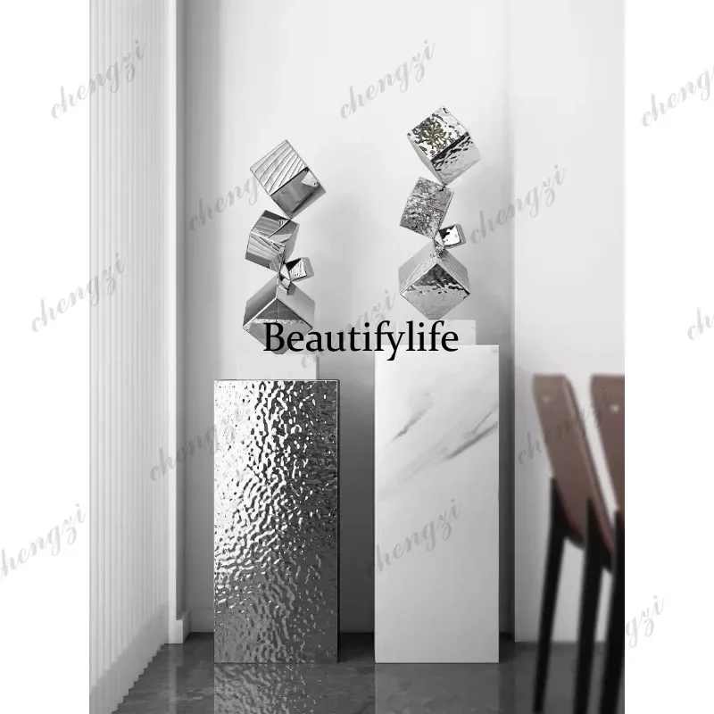 M138 TTT Luxury Simple Stainless Steel Geometric Porch Living Room High-Grade Desktop Art Decorative Pieces Model Room