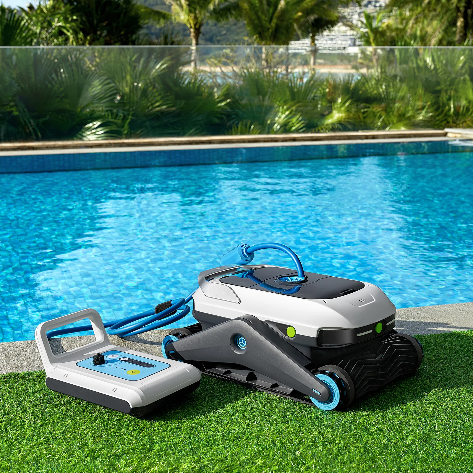 Automatic Pool Vacuum Cleaning Robot Intelligent Wireless Pool Robot Cleaner For Swimming Fish pool