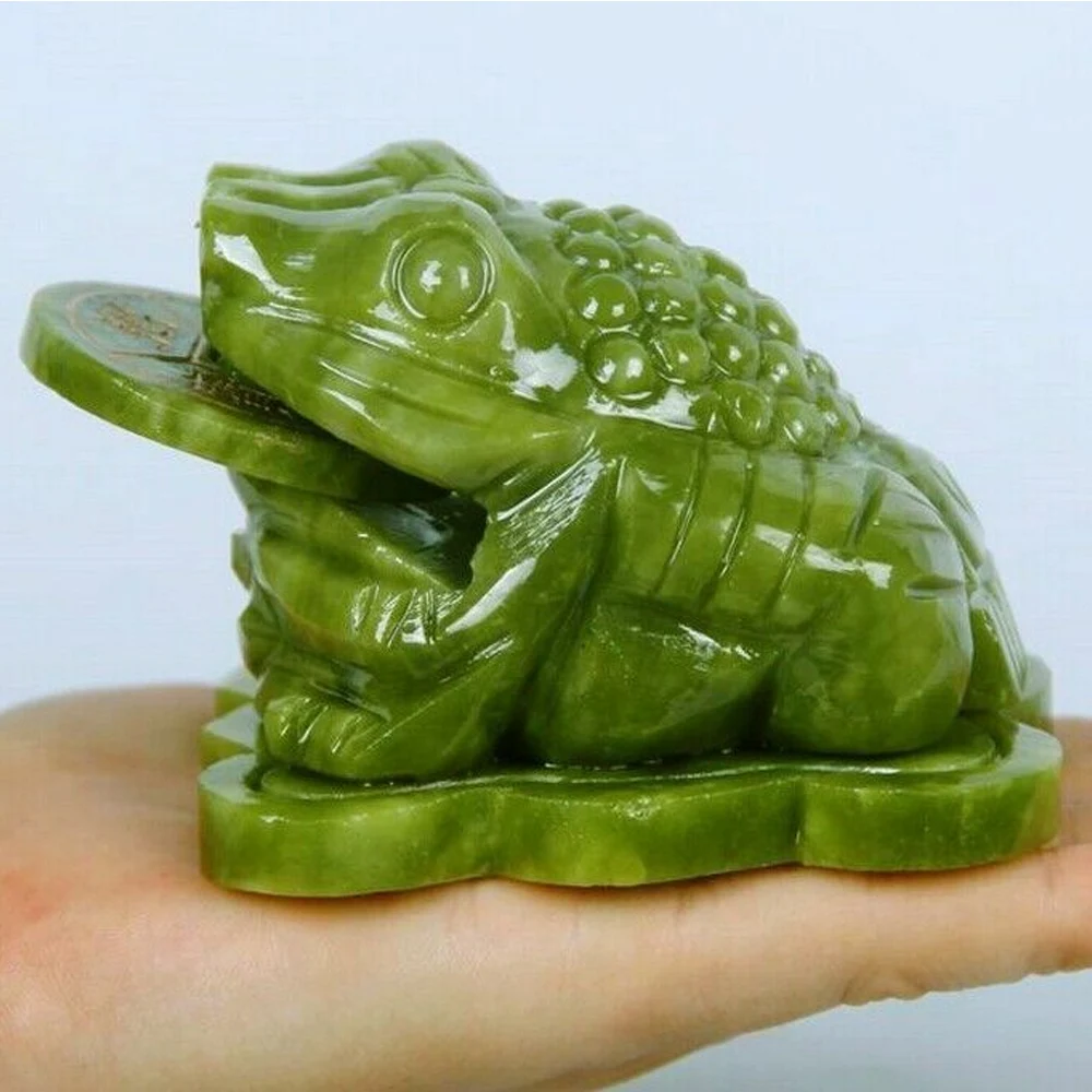 Feng Shui 3 Legged Toad Coins Jade Carved Statue Money Frog Wealth Ingots